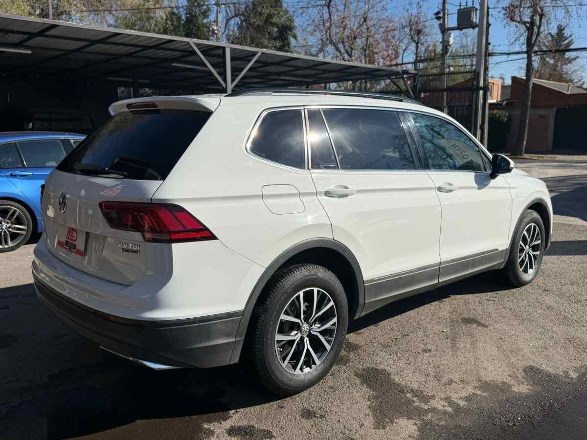 Volkswagen Tiguan TDI 4X4 7A 4Motion foto 4