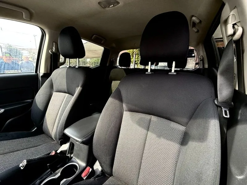 Mitsubishi L200 DAKAR 4X4 AT 2.4 DIESEL foto 16