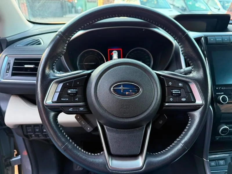 Subaru Evoltis foto 9