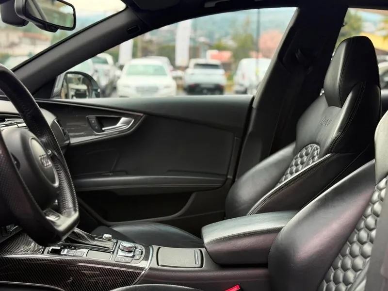 Audi RS7 4.0 BITURBO QUATTRO foto 8