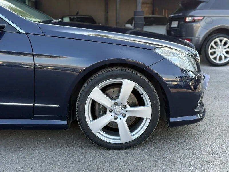 Mercedes-Benz E200 COUPE 2.0 TURBO foto 7