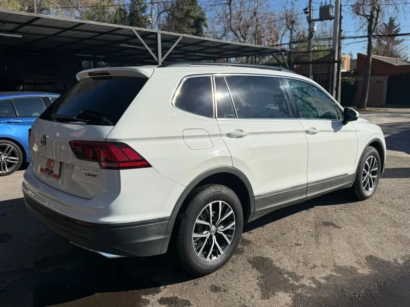 Volkswagen Tiguan TDI 4X4 7A 4Motion foto 4