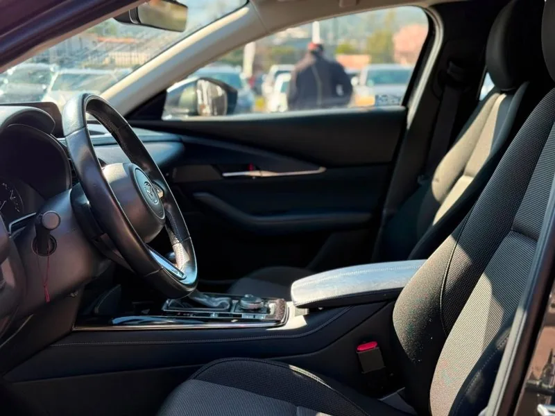 Mazda CX-30 V 2.0 SKYACTIV AT foto 17