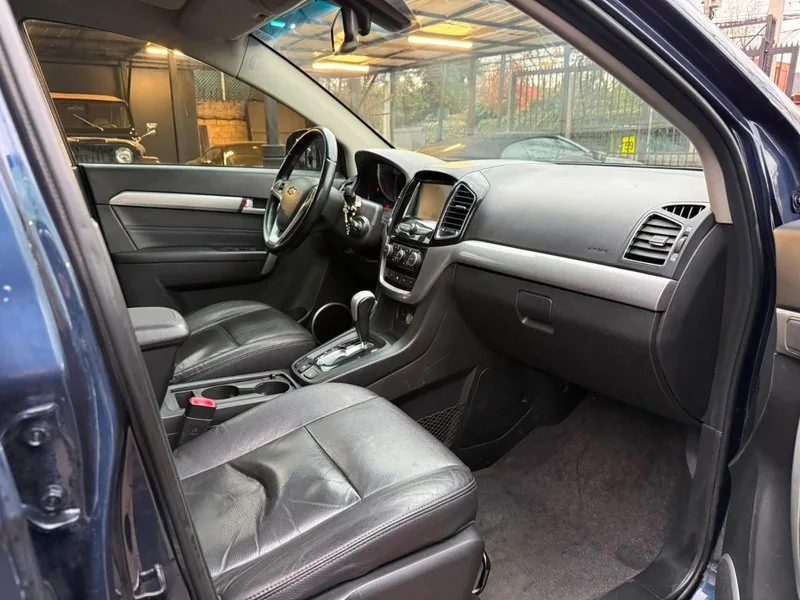 Chevrolet CAPTIVA LTZ DIESEL AWD AT foto 14