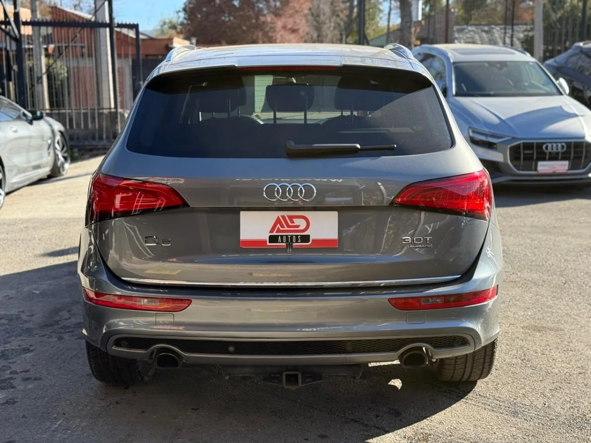 Audi Q5 3.0T S Line Quattro foto 8