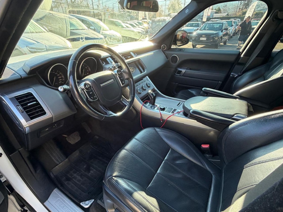 Range Rover Sport HSE 3.0 foto 13