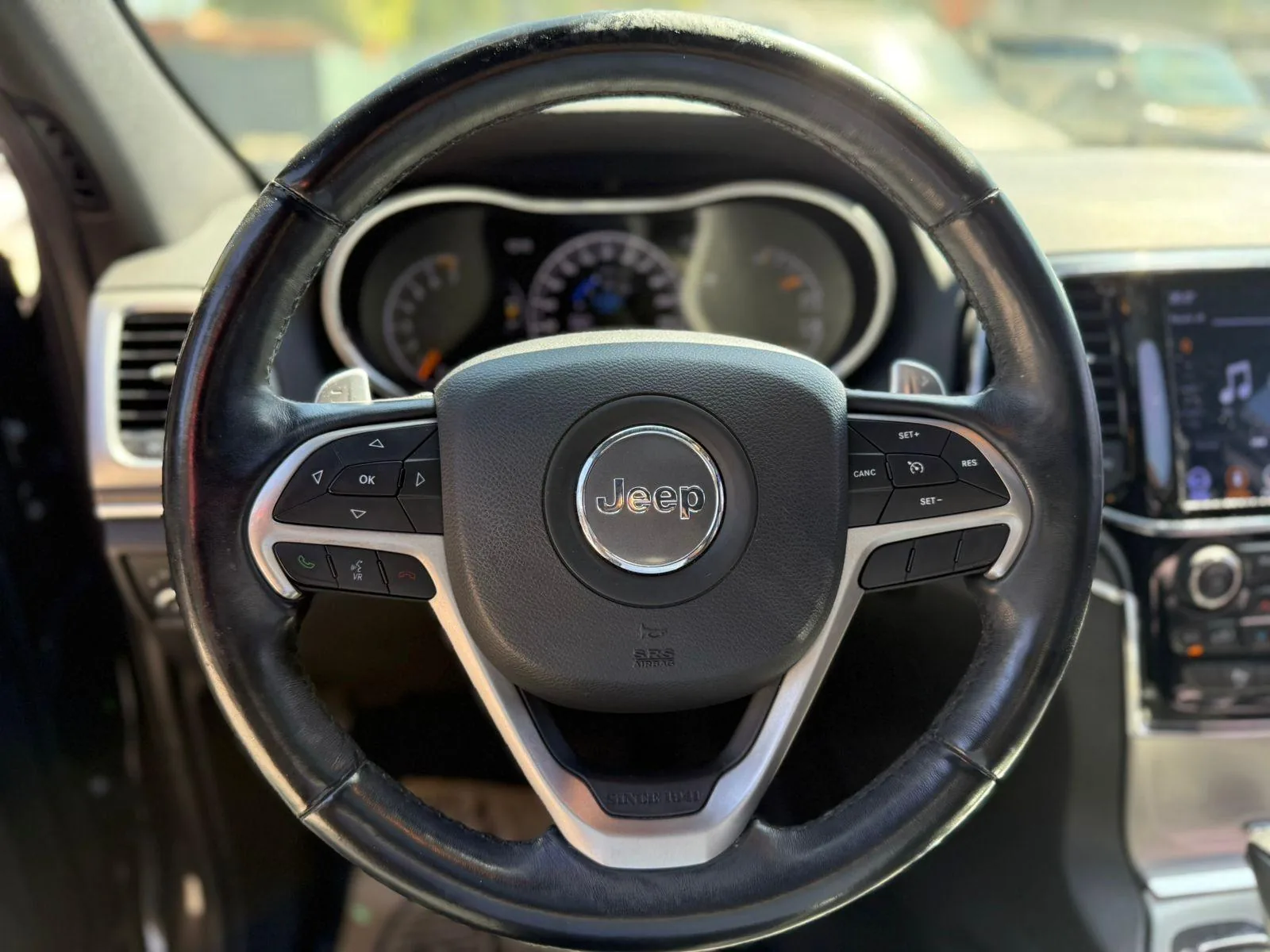JEEP GRAND CHEROKEE LIMITED foto 10