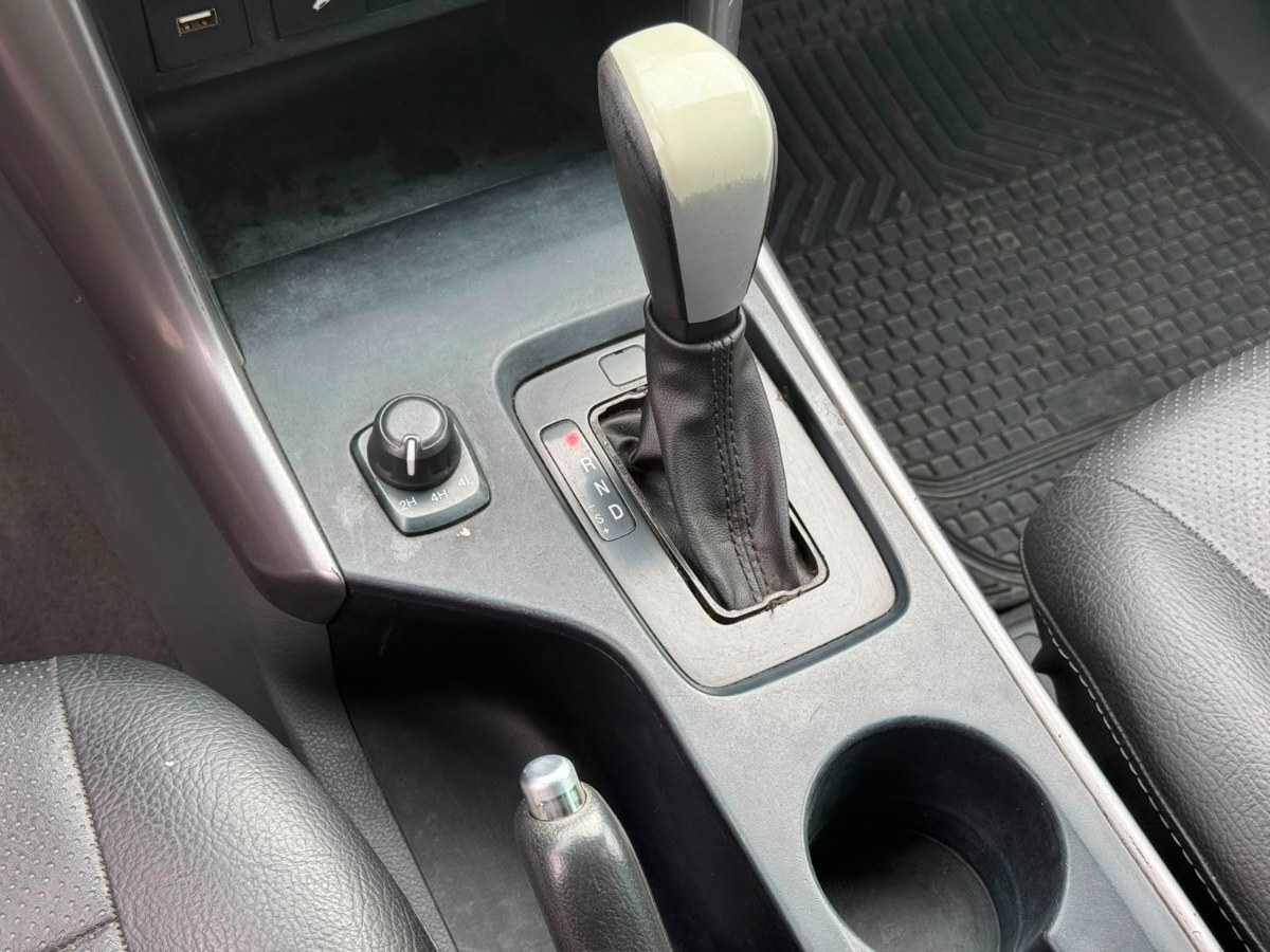 Mazda BT-50 foto 10