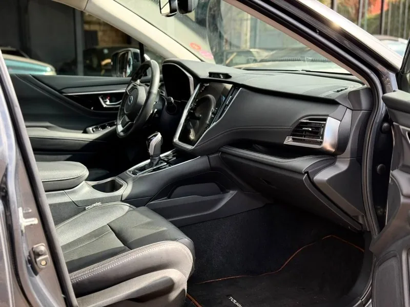 Subaru OUTBACK XT 2.4 AWD foto 16