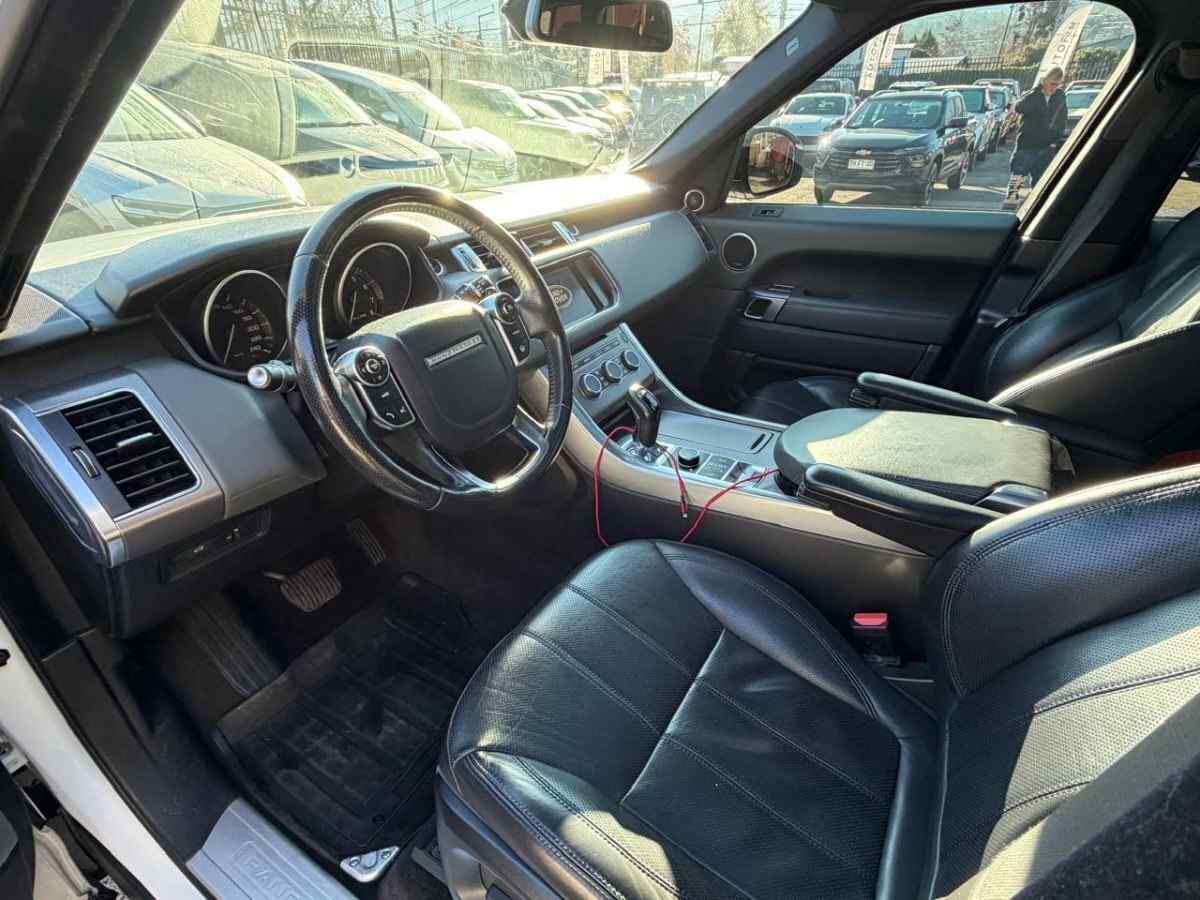 Land Rover Range Rover Sport foto 13