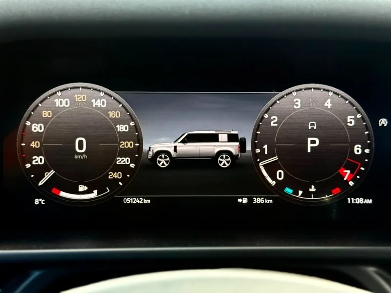 Land Rover DEFENDER 110 X DYNAMIC 3.0 foto 9