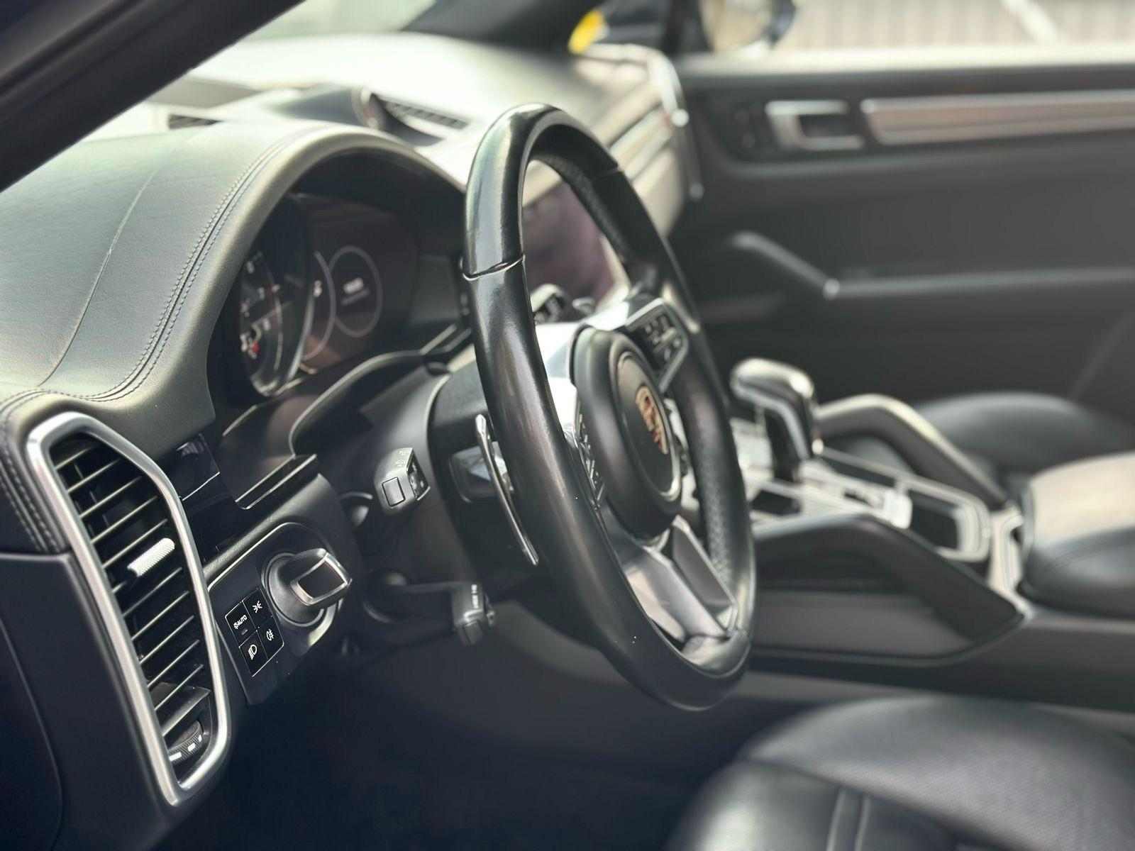 PORSCHE CAYENNE COUPE S 2.9 foto 14