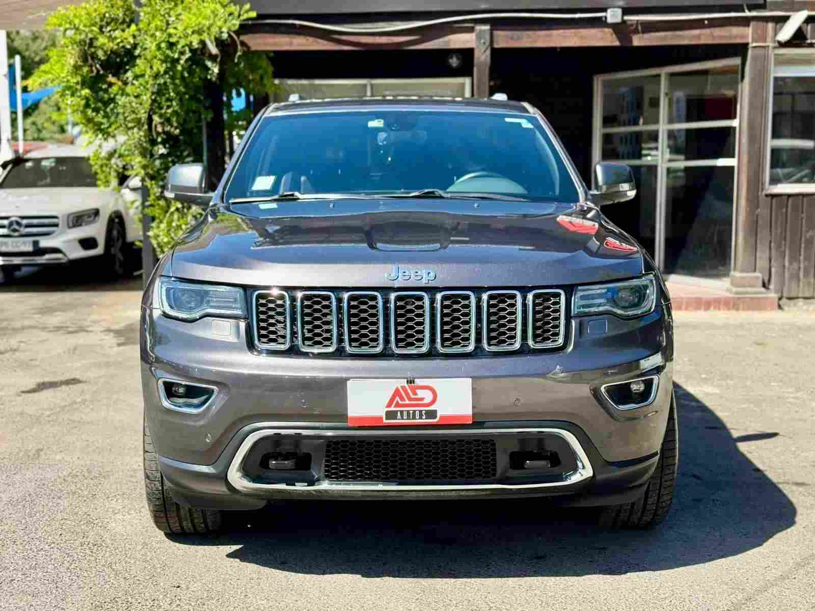 JEEP GRAND CHEROKEE LIMITED 3.6 4X4 foto 2