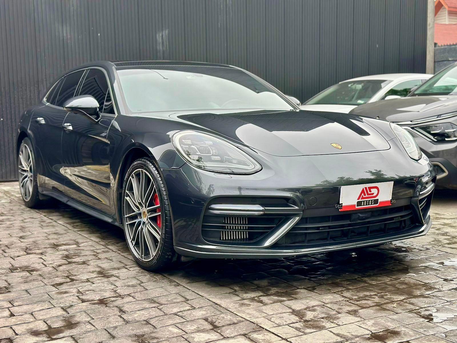 Porsche Panamera foto 2