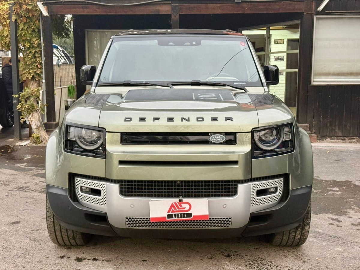 LAND ROVER DEFENDER 110 foto 1