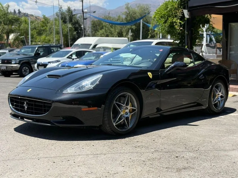 Ferrari CALIFORNIA F149 4.3 foto 1