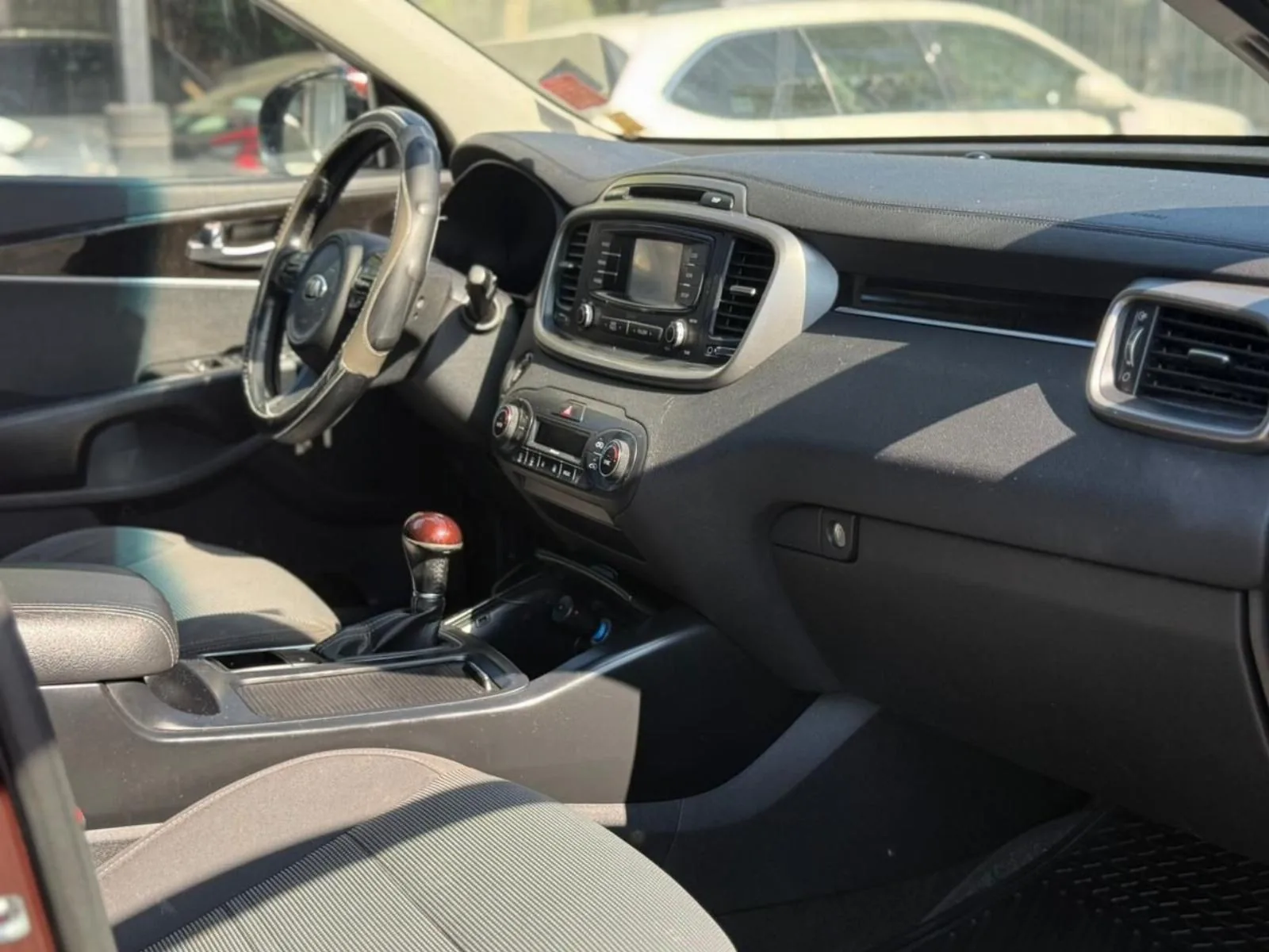 KIA SORENTO EX foto 18