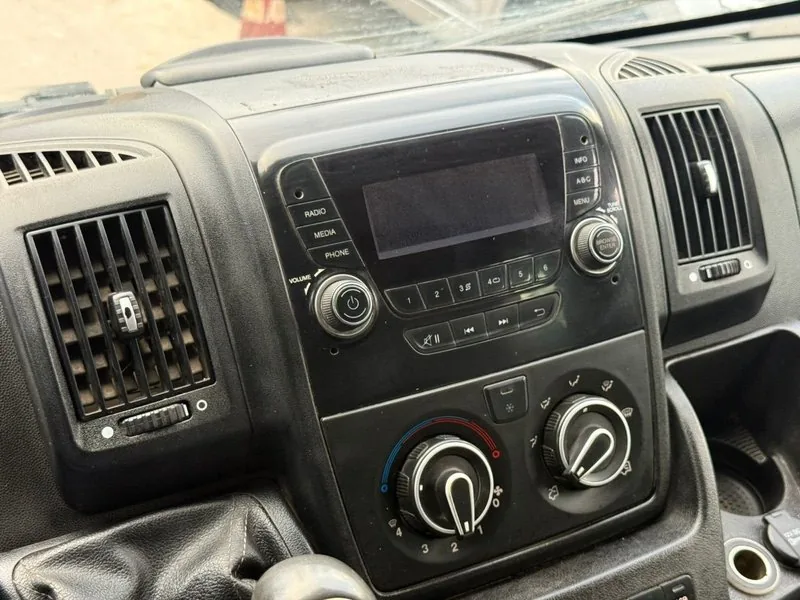 Peugeot BOXER 2.0 HDI foto 11