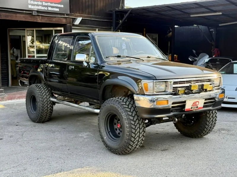 Toyota Hilux foto 3