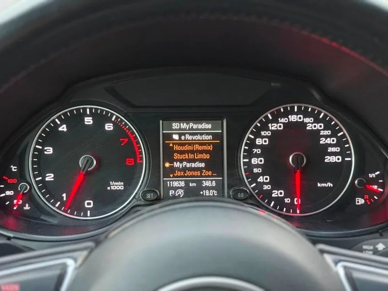 Audi Q5 3.0T S LINE QUATTRO foto 12