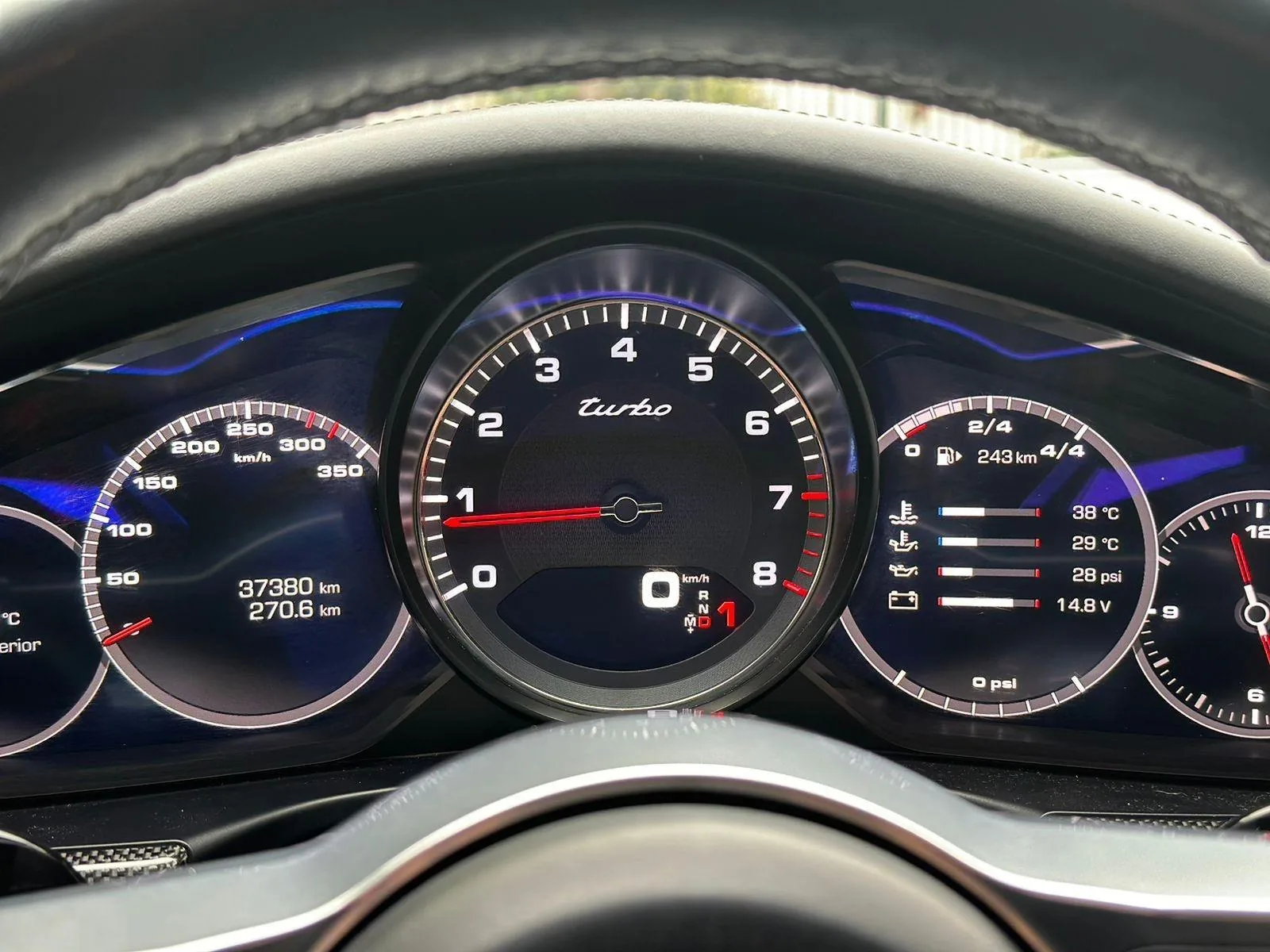 Porsche Panamera foto 17