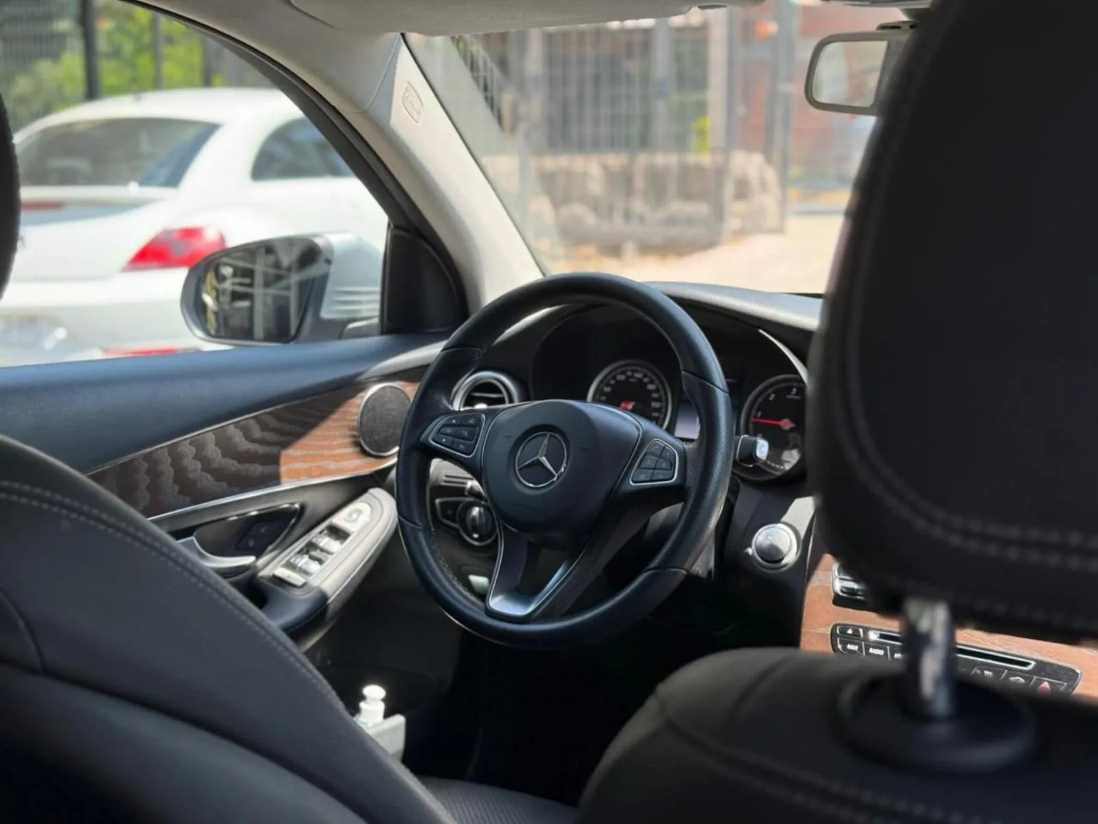MERCEDES-BENZ GLC 220D 4MATIC foto 17