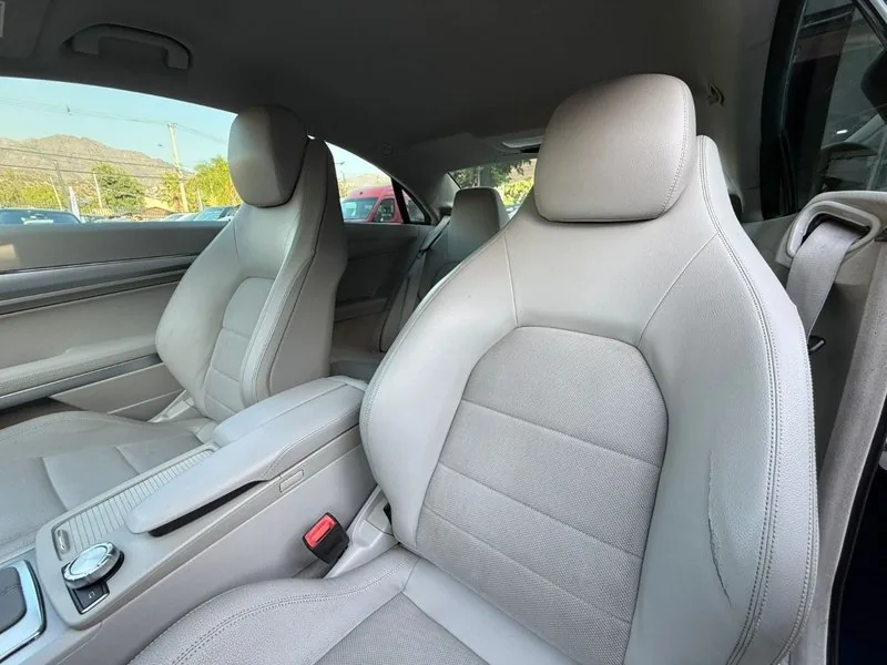 Mercedes-Benz E200 COUPE 2.0 TURBO foto 15