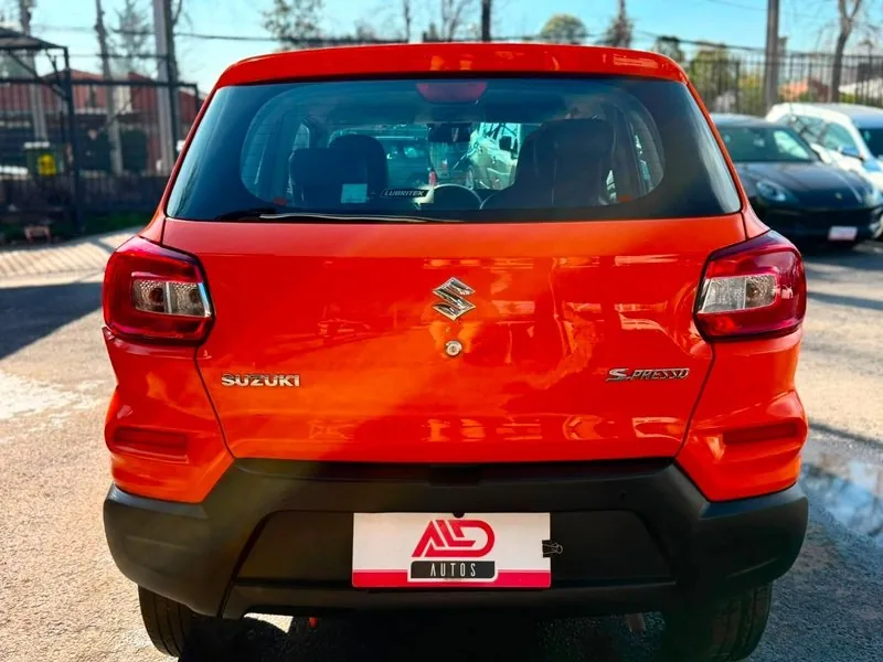 Suzuki S-PRESSO GLX 1.0 MT foto 5