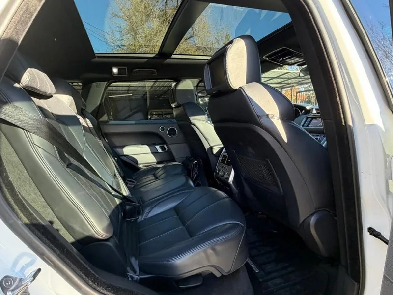 Land Rover RANGE ROVER SPORT HSE 3.0 foto 20