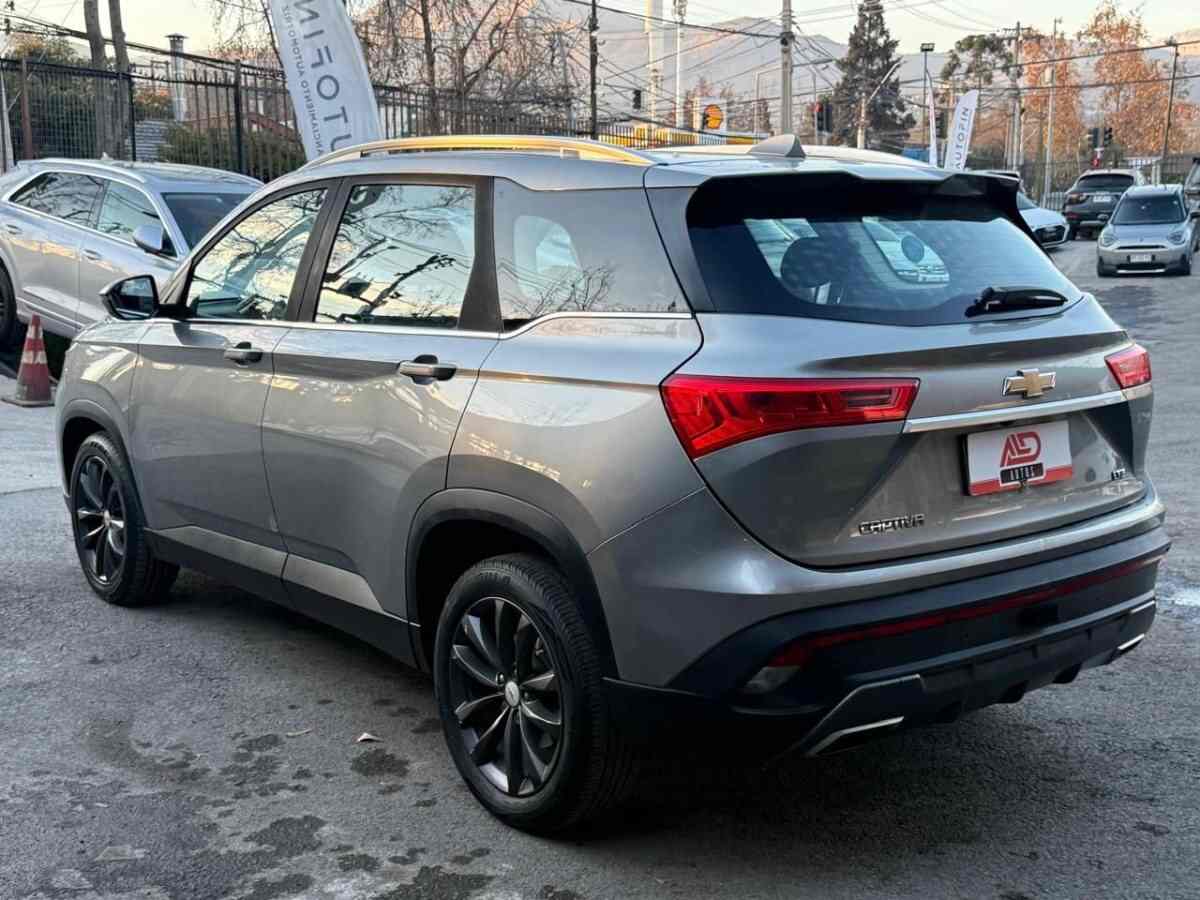 Chevrolet Captiva LTZ foto 7
