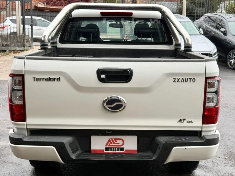 ZX Auto TERRALORD 2.5 DIESEL 4X4 LUX PLUS foto 5