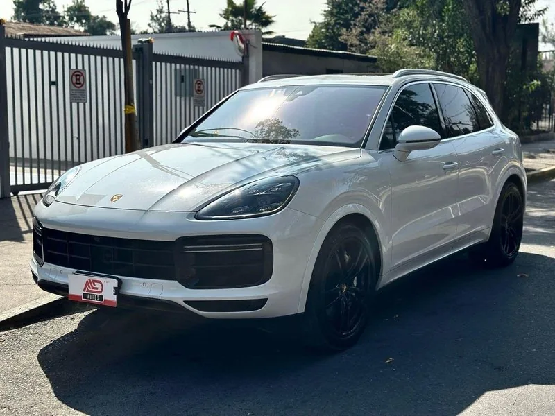 Porsche CAYENNE TURBO foto 1