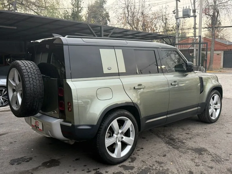 Land Rover DEFENDER 110 FIRST EDITION foto 4