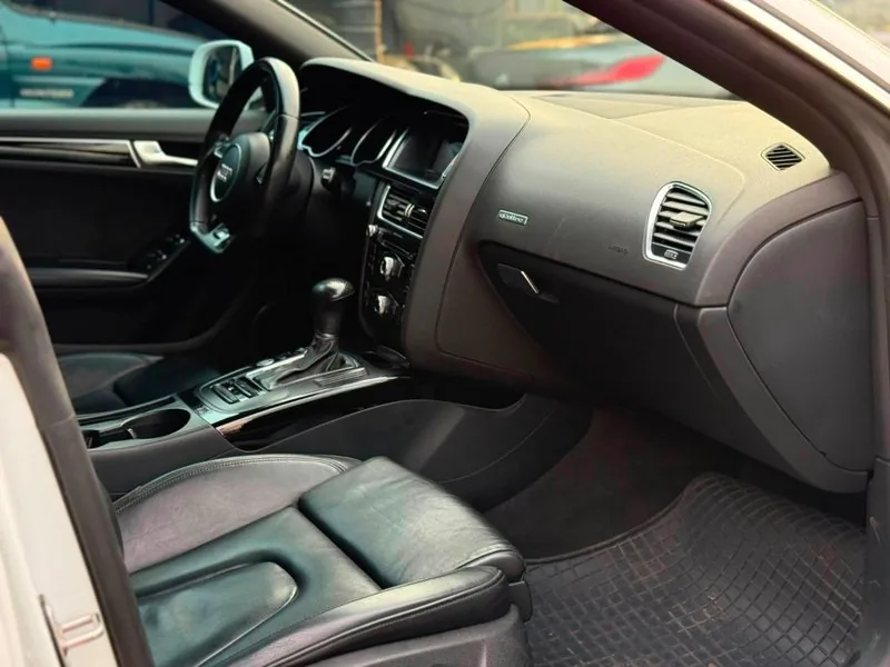 Audi A5 SPORTBACK 2.0 TURBO QUATTRO foto 12