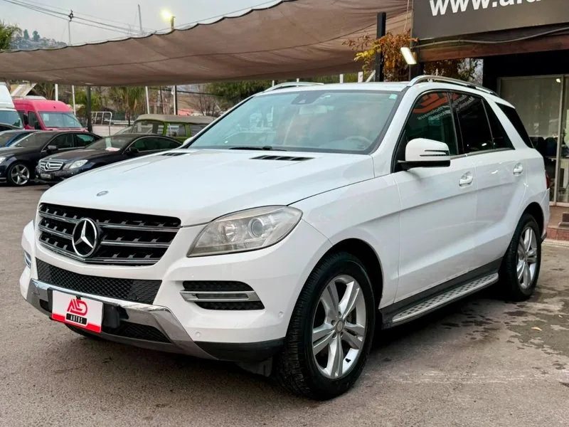 Mercedes-Benz ML 250 4 MATIC 2.2 DIESEL foto 1