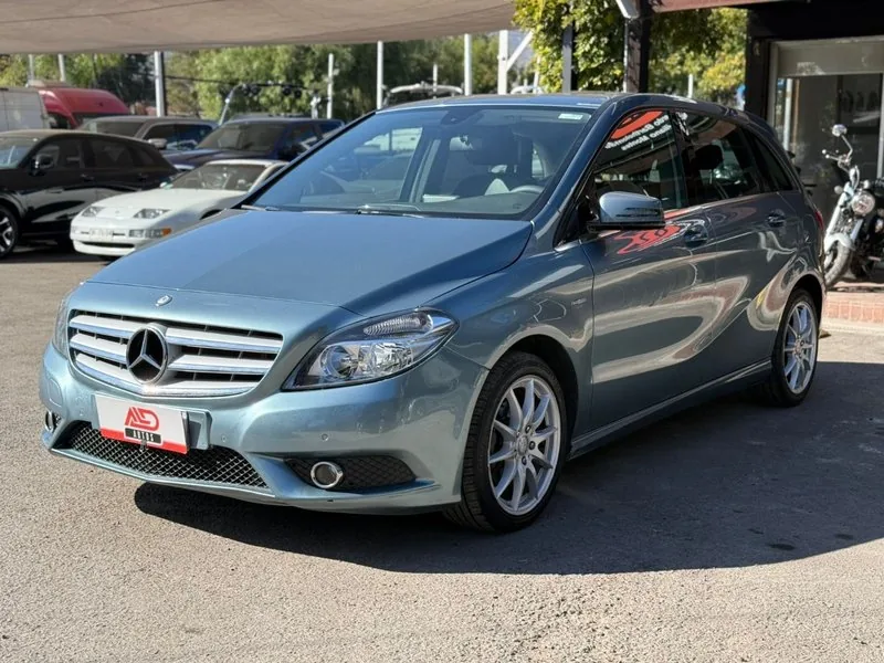 Mercedes-Benz B180 CDI AUT DIESEL foto 1