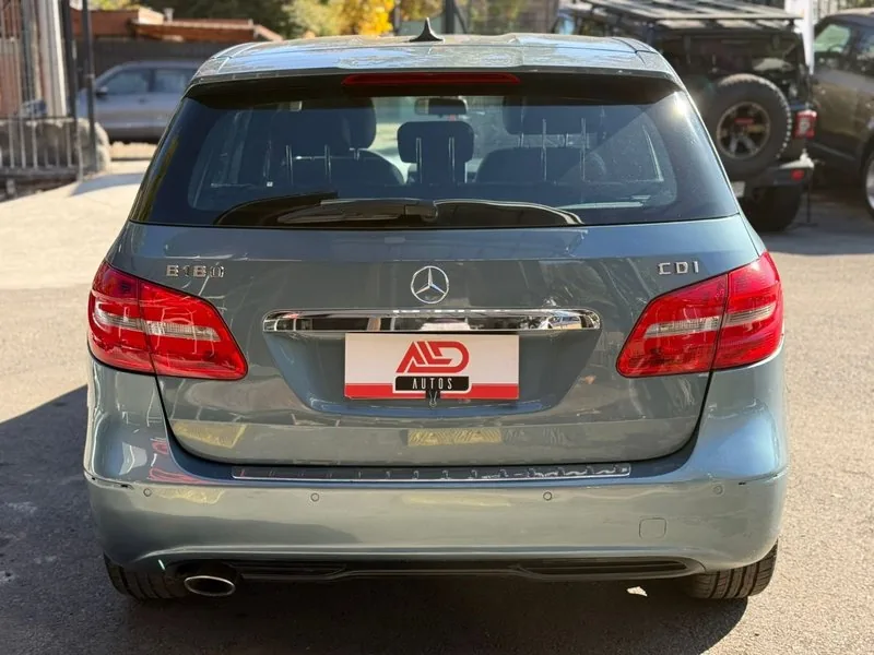 Mercedes-Benz B180 CDI AUT DIESEL foto 4