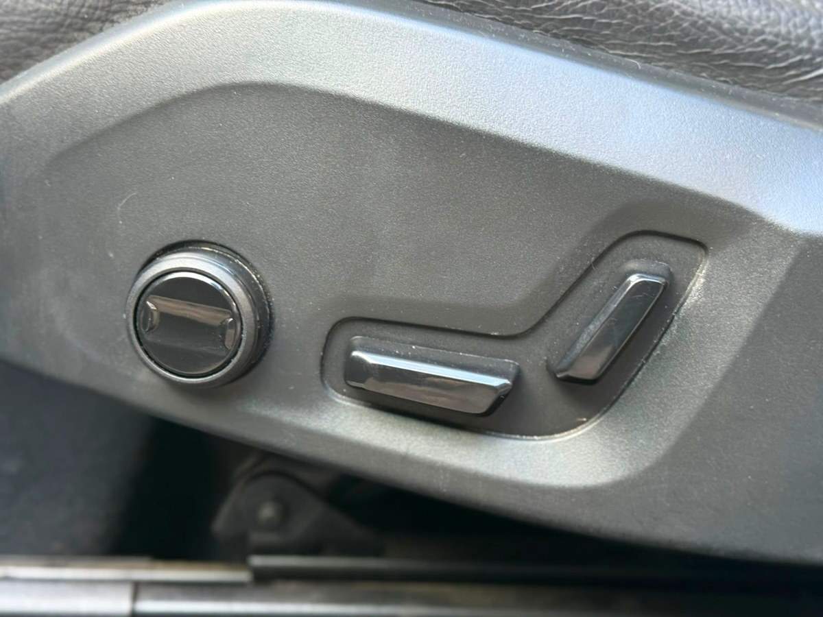 Volvo XC60 foto 20
