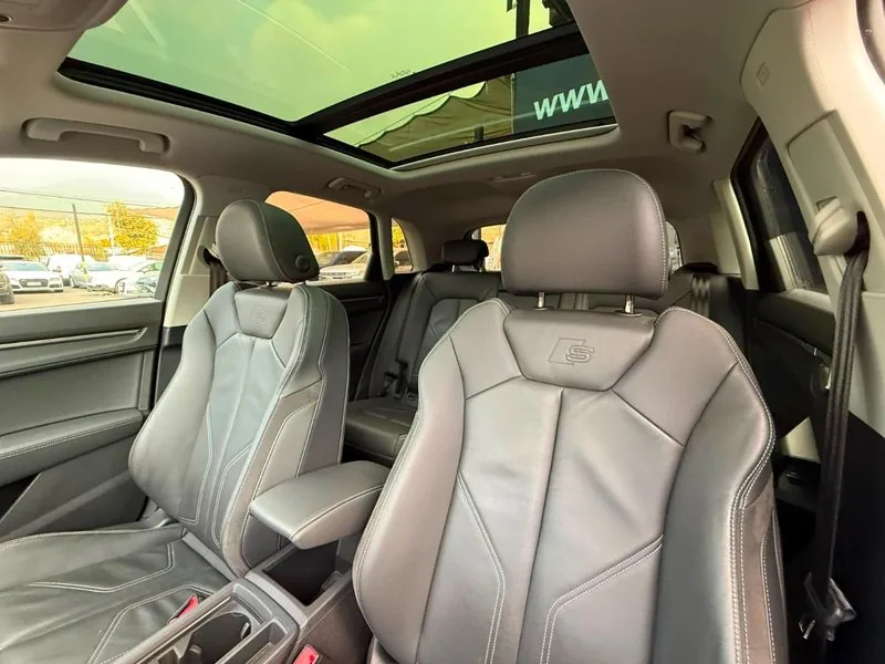 Audi Q3 35 TFSI S LINE foto 17