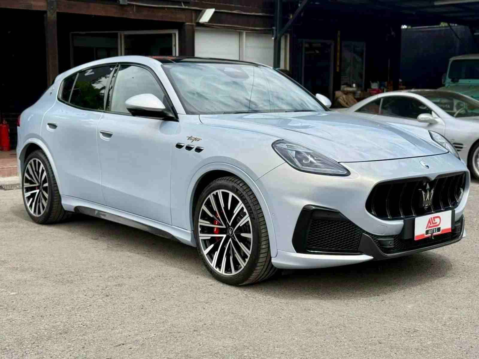 Maserati Grecale foto 1