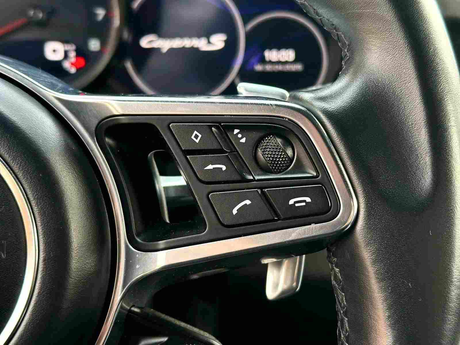 PORSCHE CAYENNE COUPE S 2.9 foto 10