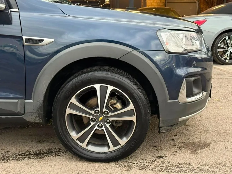 Chevrolet CAPTIVA LTZ DIESEL AWD AT foto 7