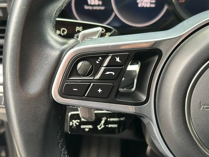 Porsche PANAMERA foto 15
