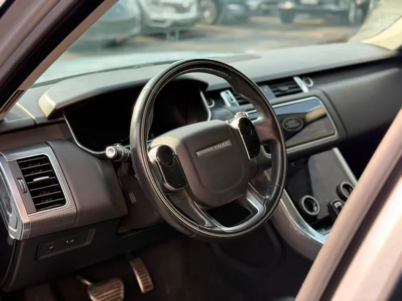 Land Rover RANGE ROVER SPORT SPORT HSE SDV8 foto 8