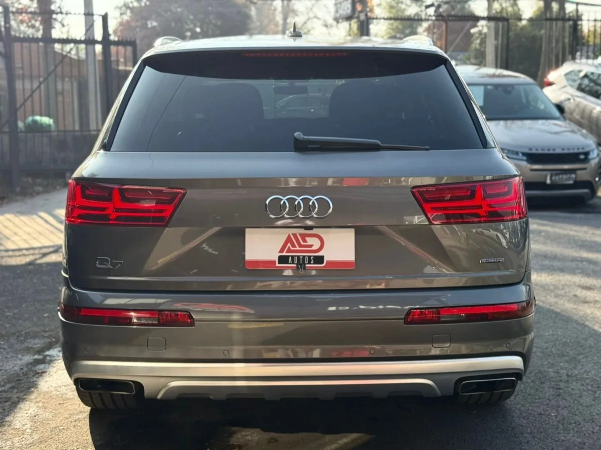 Audi Q7 2.0 TFSI Quattro foto 5