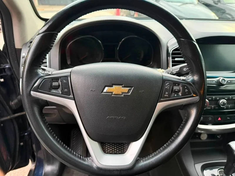 Chevrolet CAPTIVA LTZ DIESEL AWD AT foto 9