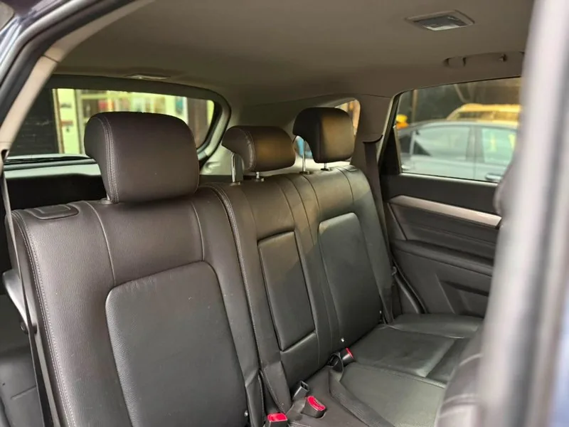 Chevrolet CAPTIVA LTZ DIESEL AWD AT foto 18