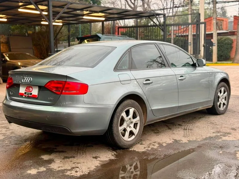 Audi A4 1.8 TURBO foto 5