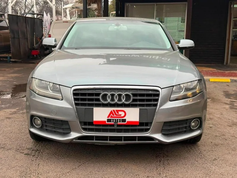 Audi A4 1.8 TURBO foto 2
