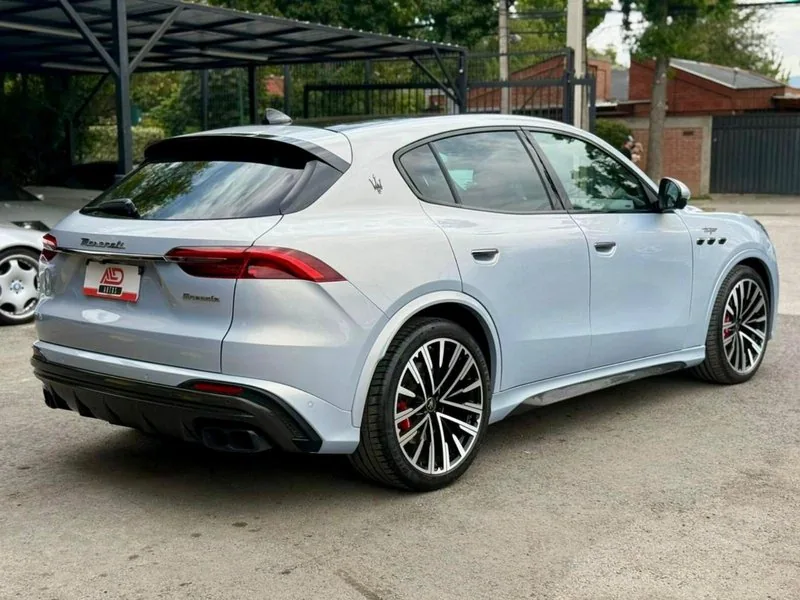 Maserati GRECALE TROFEO AWD 3.0 foto 4